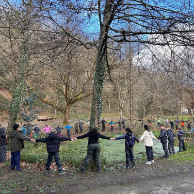 LH 5-6 urmaela besarkatzen.jpg